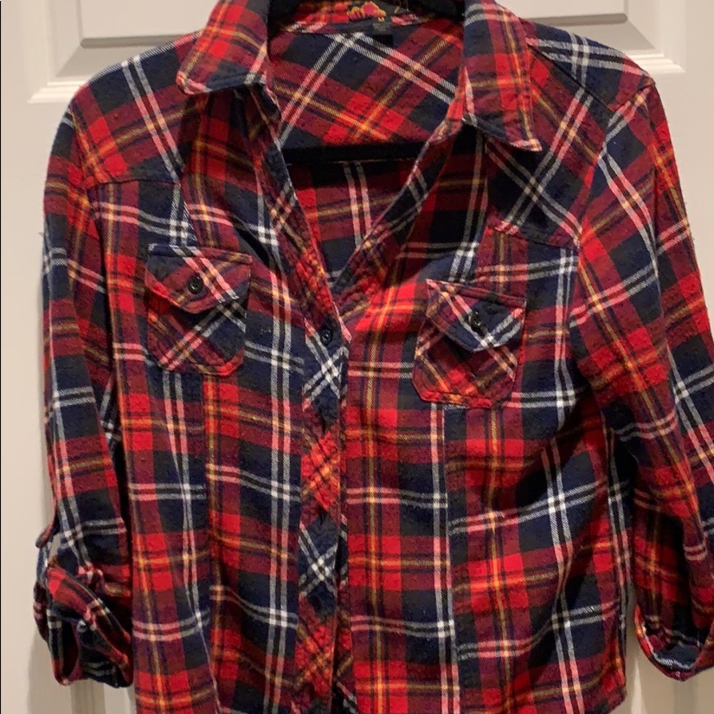 Cropped flannel top